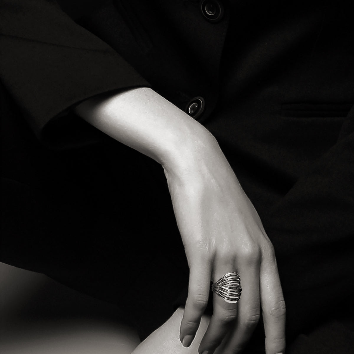 TIDE RING