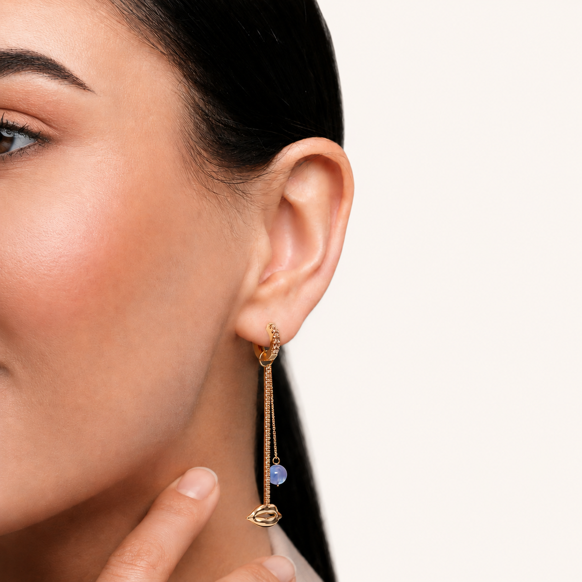 JUST LIPS ROUTE BRUNE CHANDELIER EARRINGS