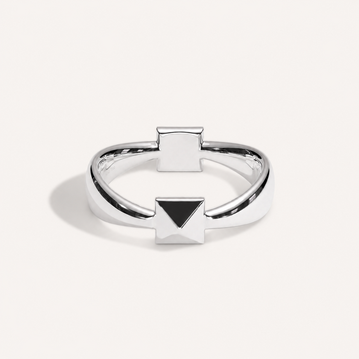 Meroe Band Ring