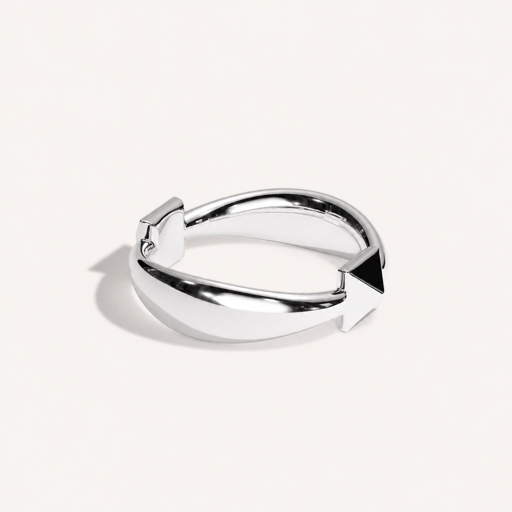 Meroe Band Ring
