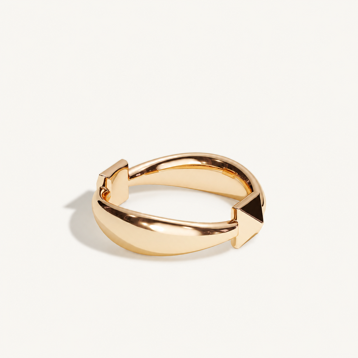Meroe Band Ring