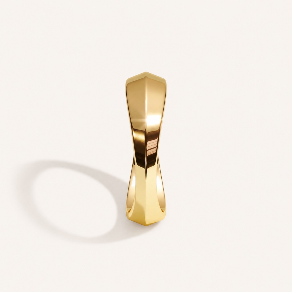 Crest Band Ring