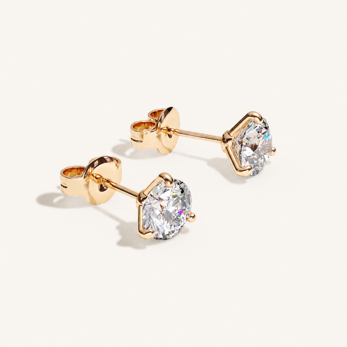 TRUINE DIAMOND STUDS