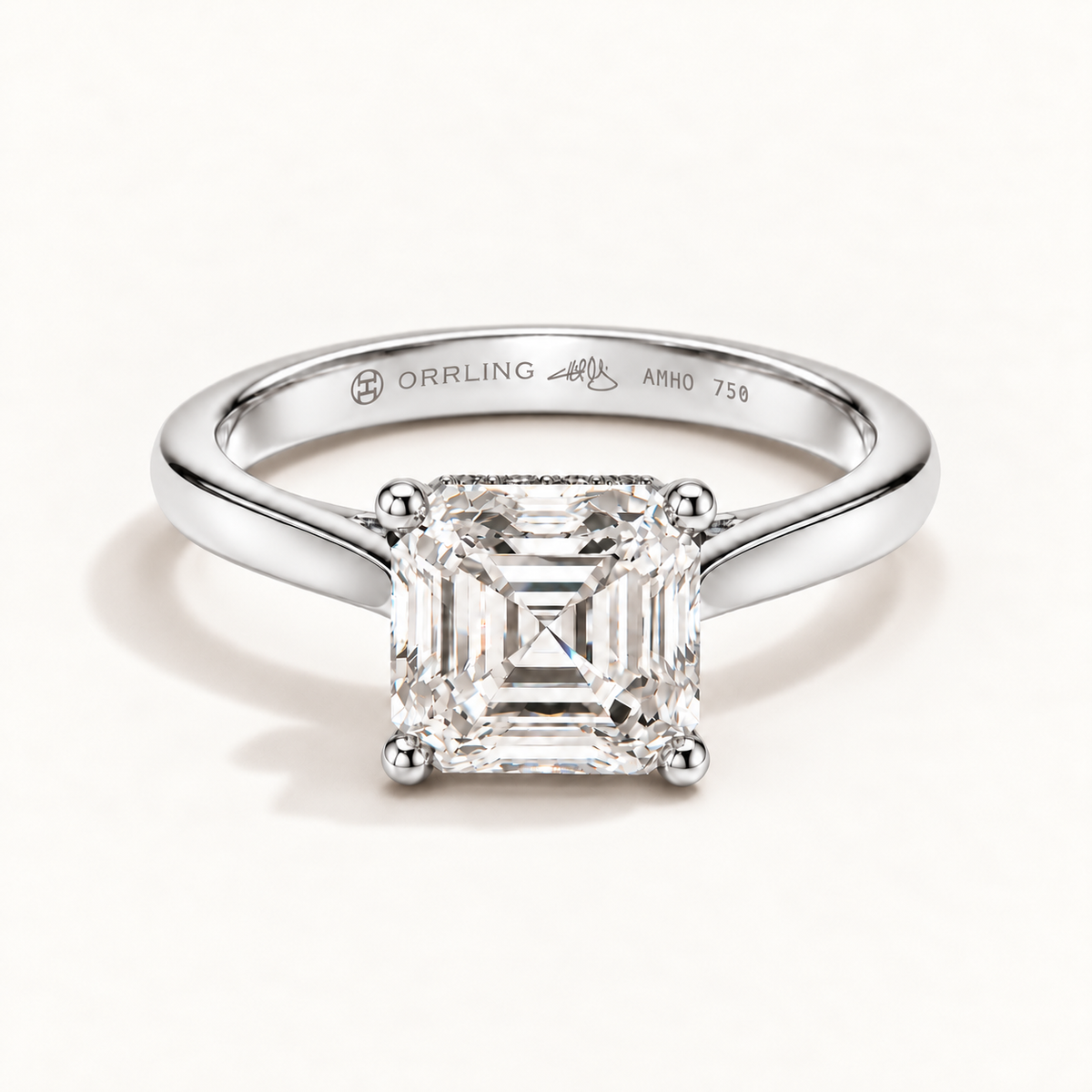 Clairenne 18K white gold, subtle Orrling engraving