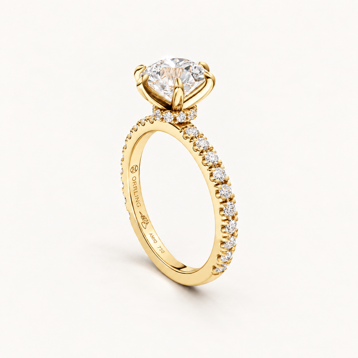 Serenne 18K yellow gold, subtle Orrling engraving