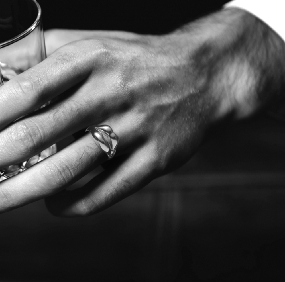 V-Zone ring