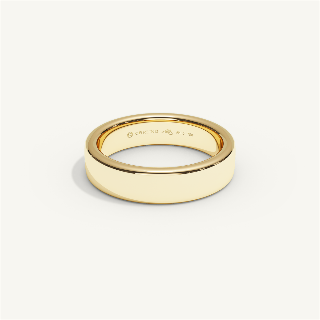 BASTION 5 mm — 18K yellow gold plain wedding band, product view 0