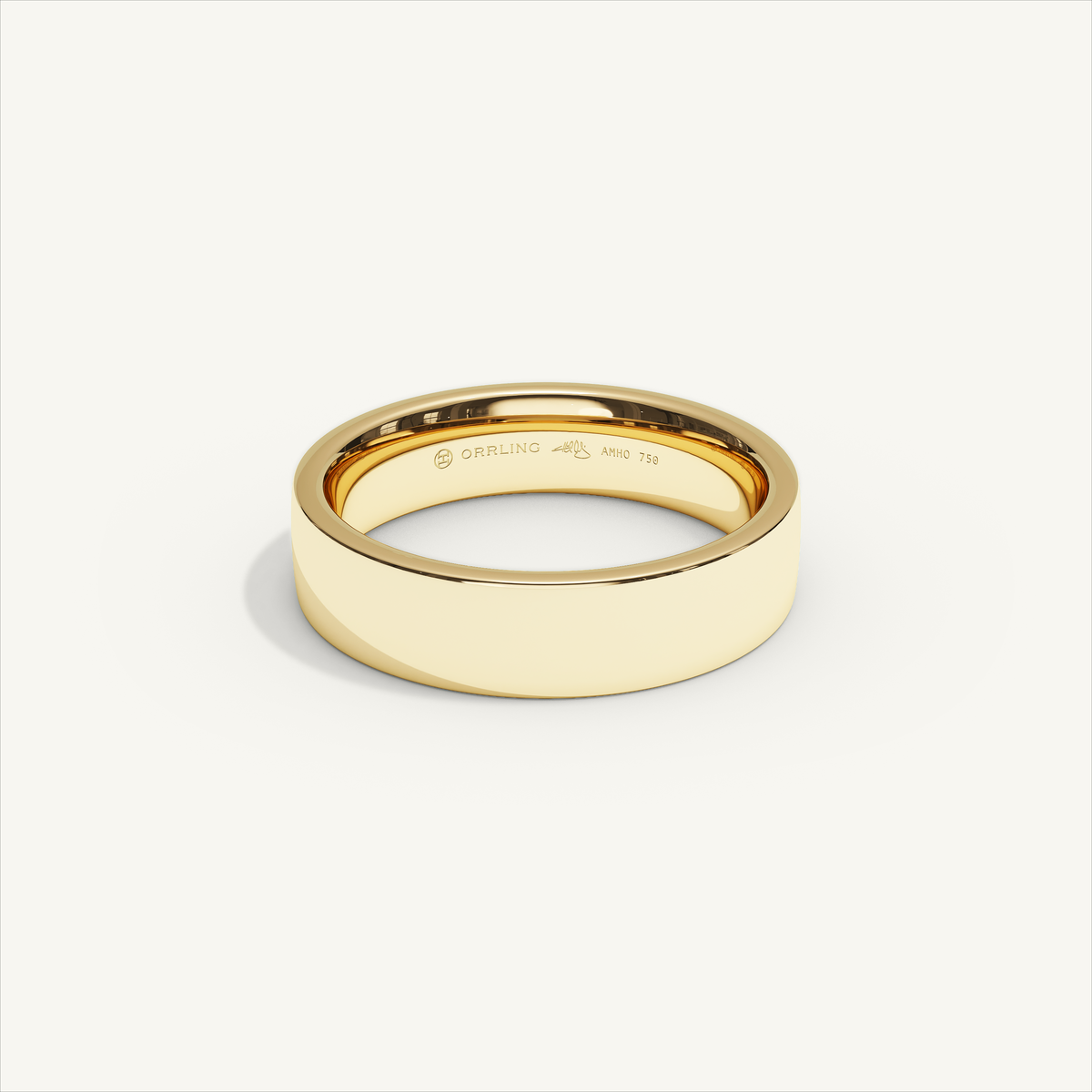 ECHELON 5 mm — 18K yellow gold plain wedding band, product view 0