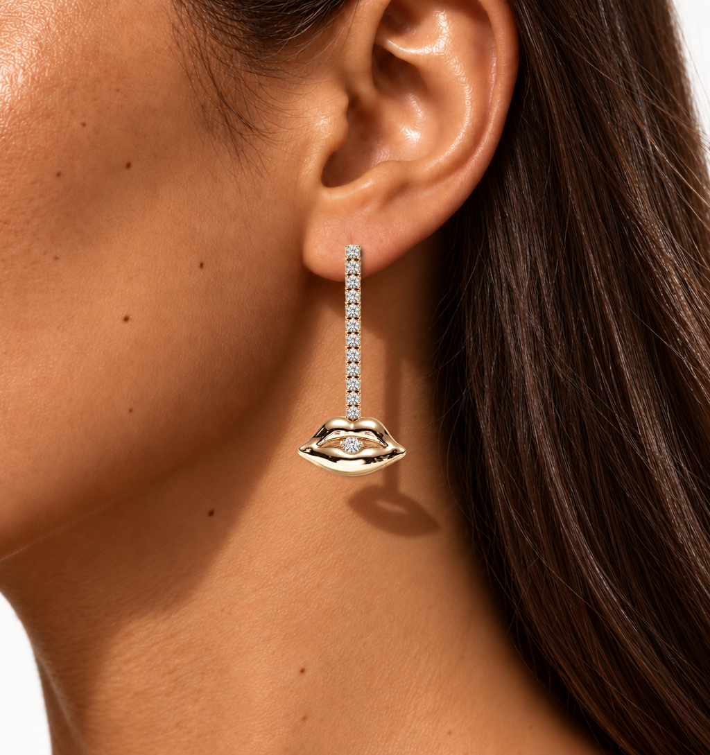 Grand Diamond Bite Chandelier – rose gold worn on the ear