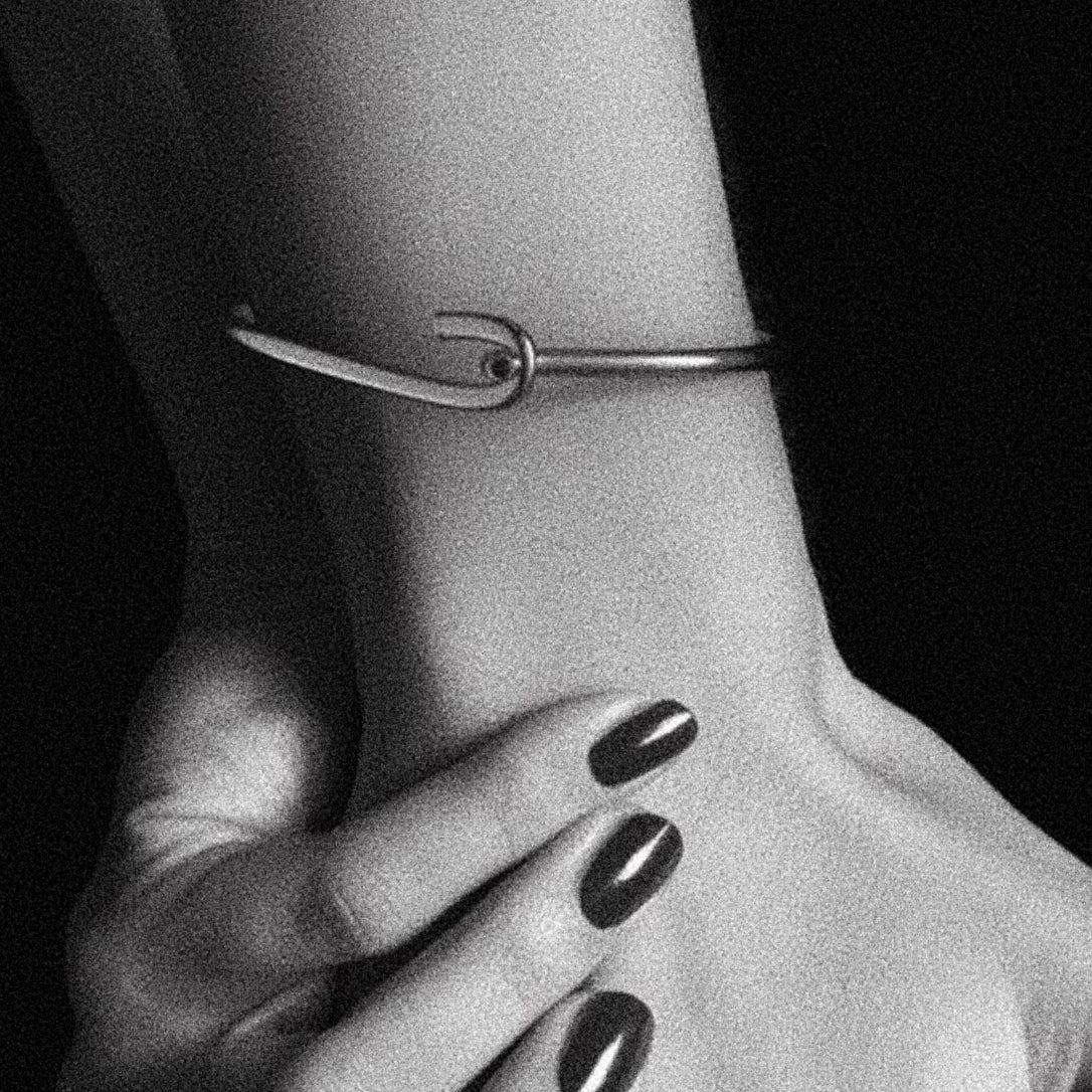 Hook Bangle