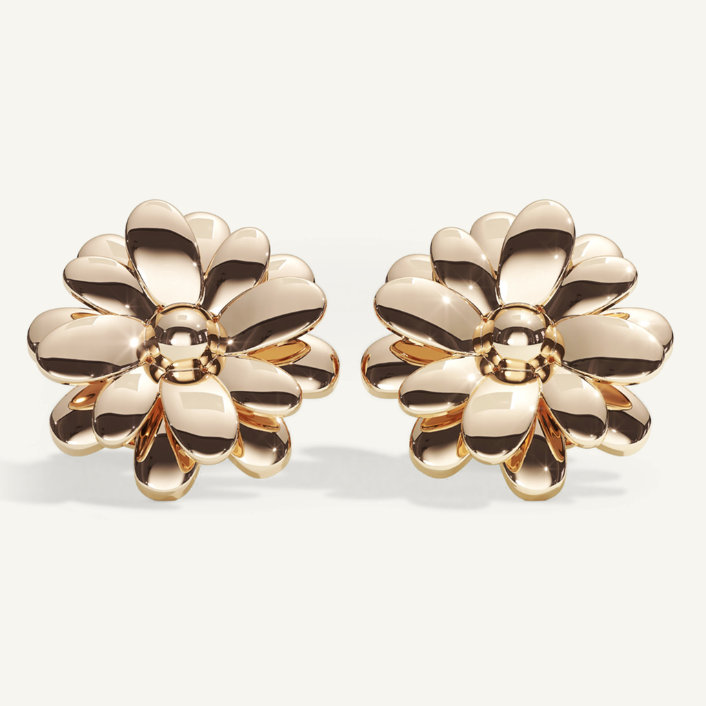 Measures of Love Grande Studs – product view 1