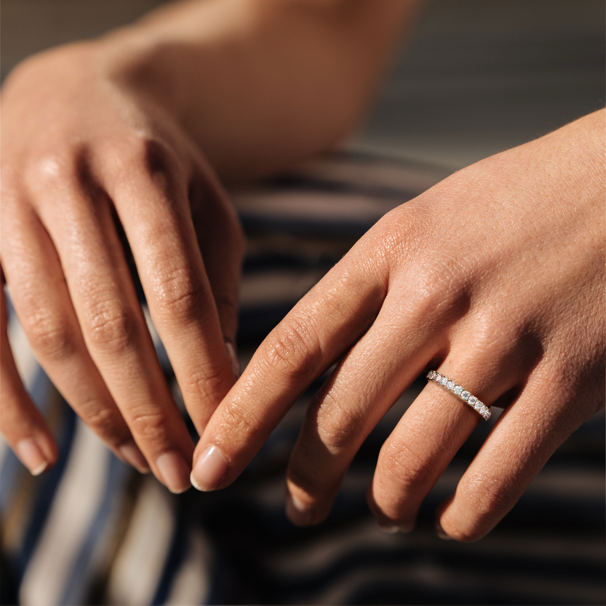 MONTE M25 3 mm Half Eternity Ring worn on hand, 18K rose gold
