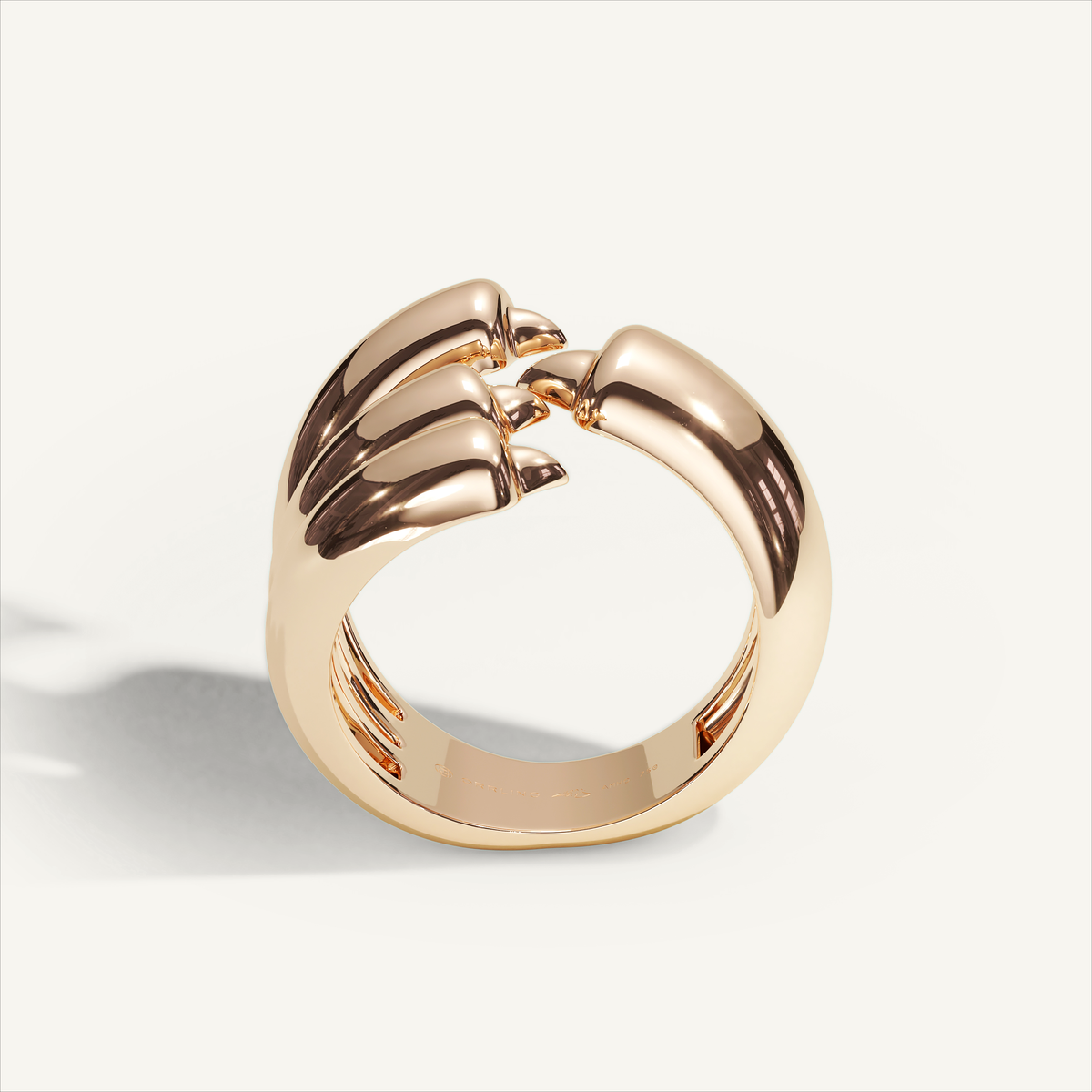 Griffe Clutch Ring in 18K rose gold, product view