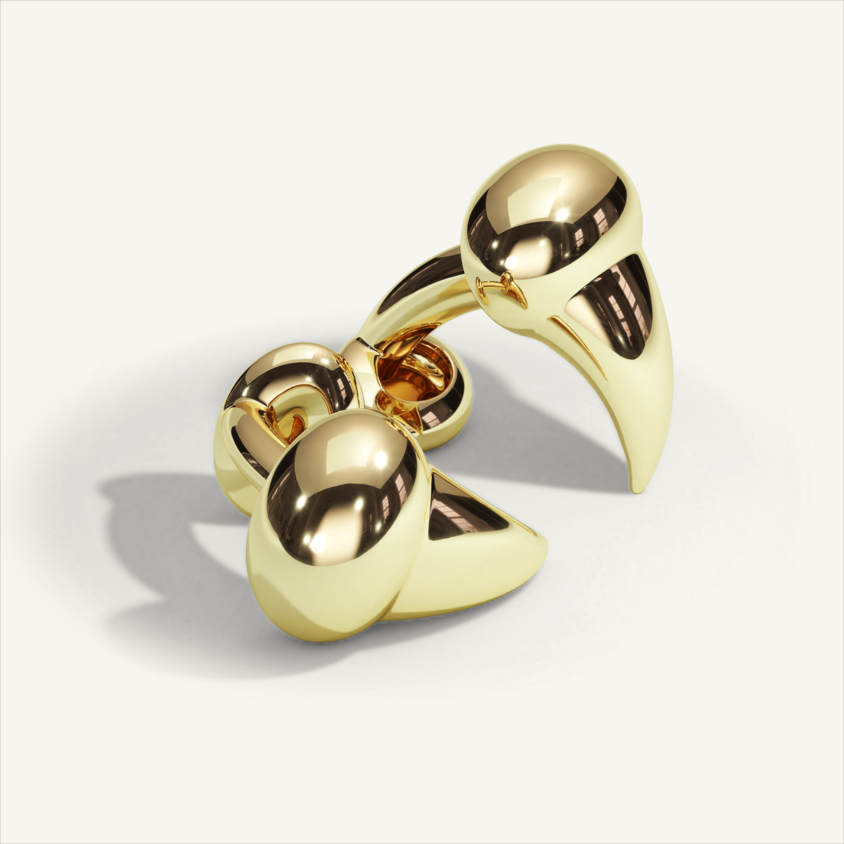 Les Griffe Cufflinks in 18K yellow gold, product view