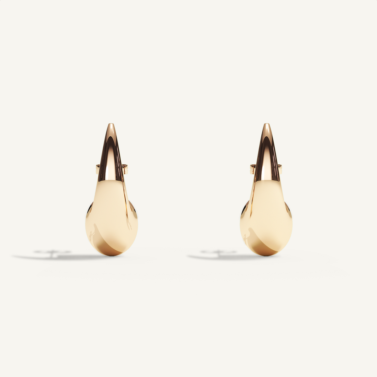 Griffe Ear Cuff in 18K rose gold, product view