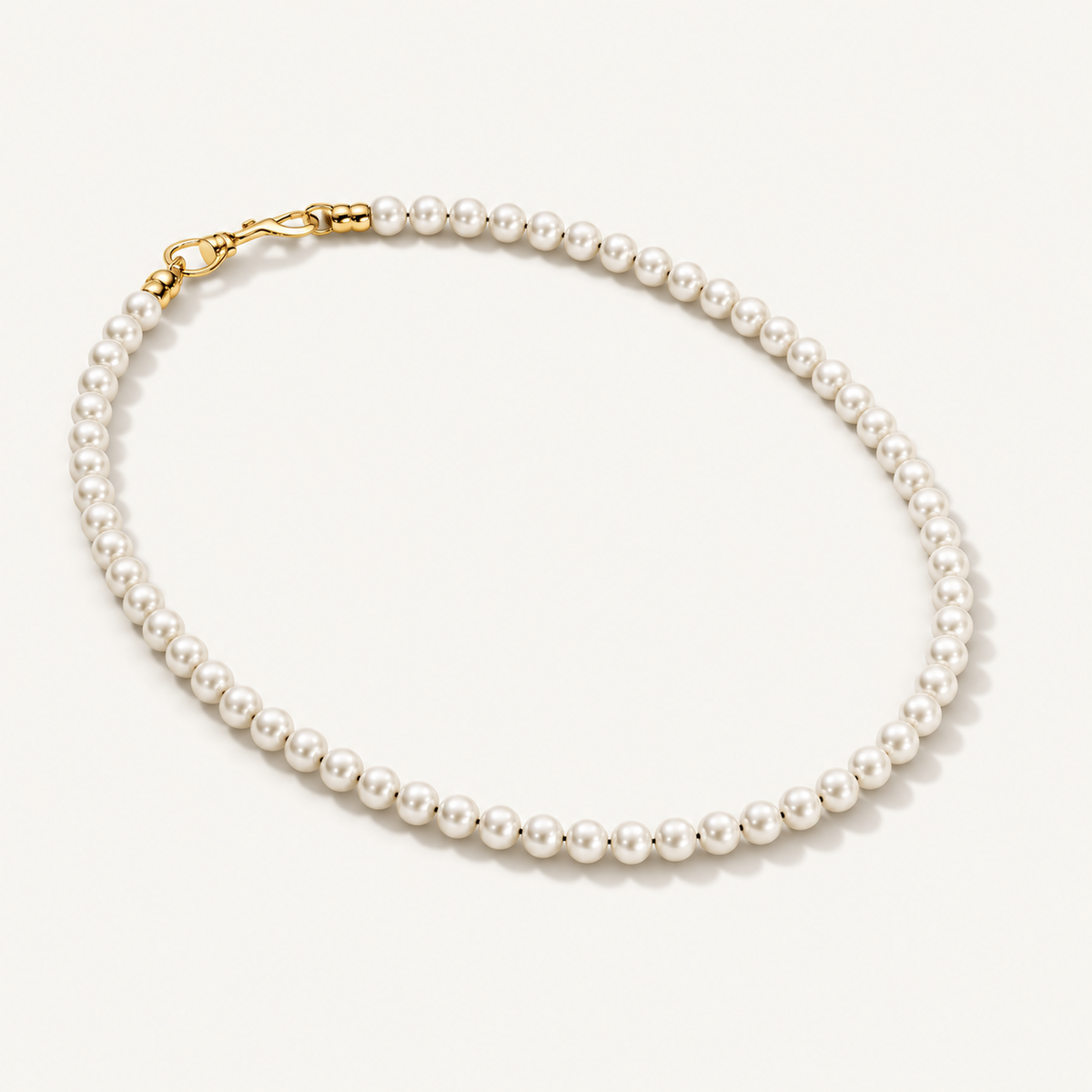 Swivel hook pearl necklace – diagonal view